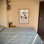 Cozy Apt Free Parking Wi-Fi Netflix